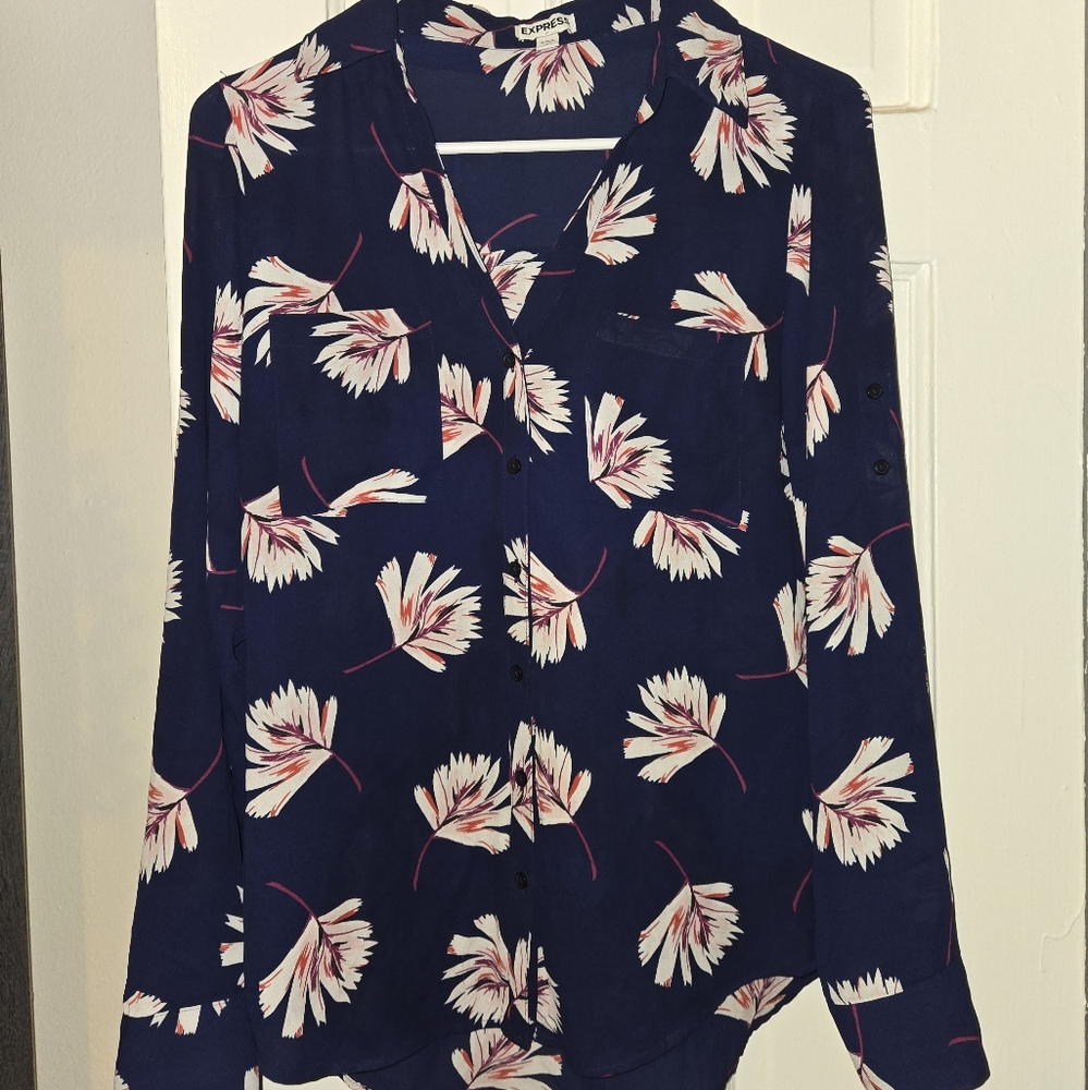 Express Portofino Butron Down Navy Blue Pink Blouse Top Size Small